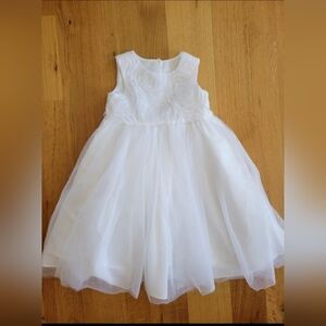 Girls Size 4 White Dress